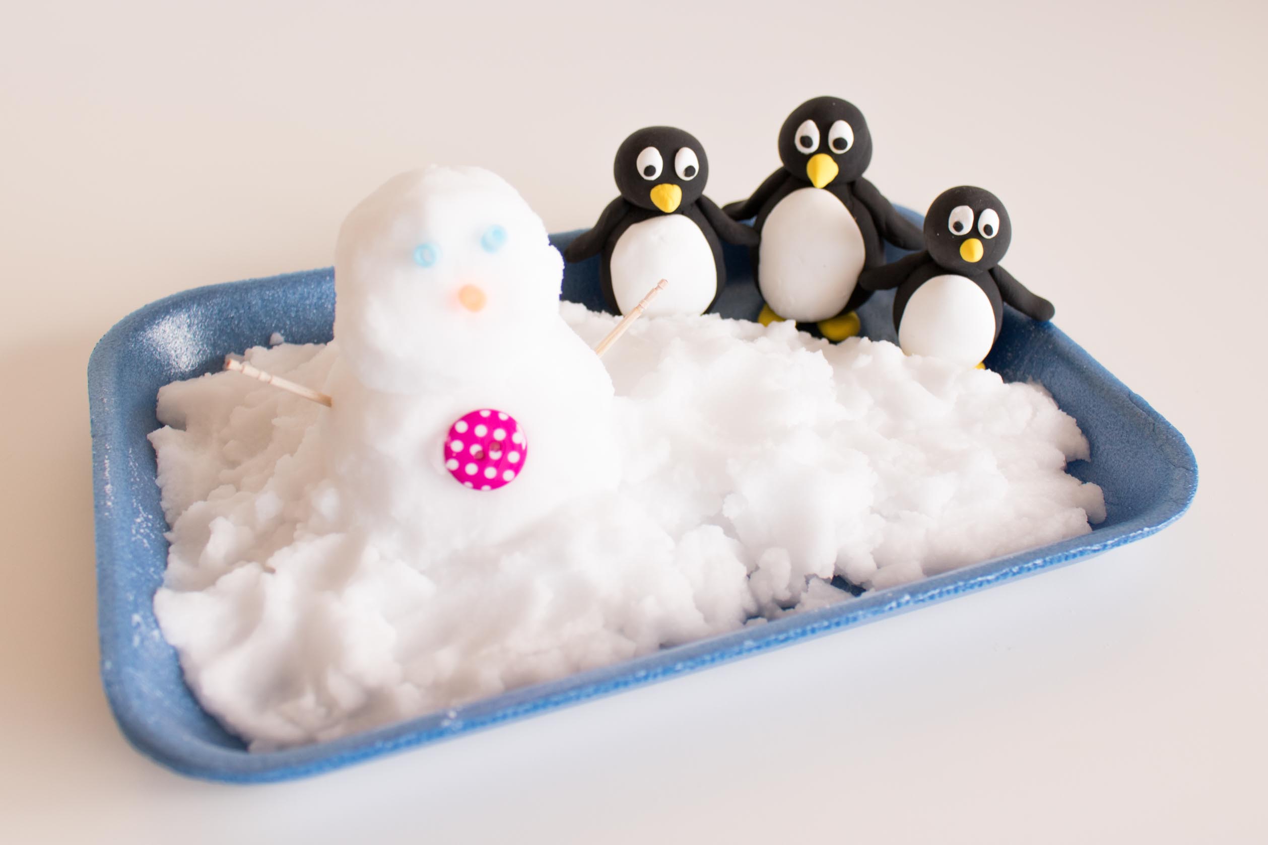 Cómo hacer nieve artificial y 8 ideas para jugar - cristic