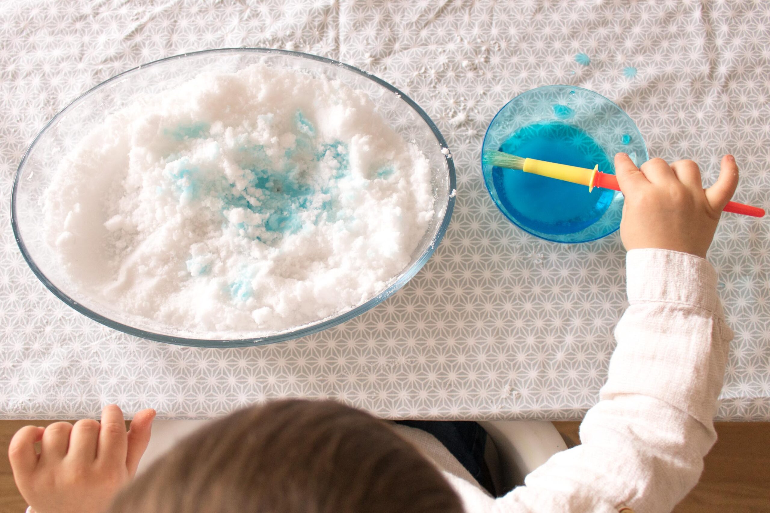 Cómo hacer nieve artificial y 8 ideas para jugar - cristic